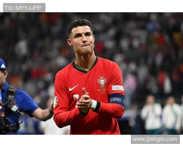 全球足球巨星薪资揭秘:谁是收入最高的球员及其背后的故事